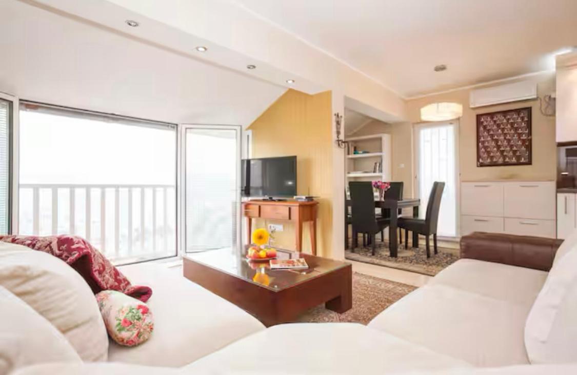 With The View Horizon Apartment
